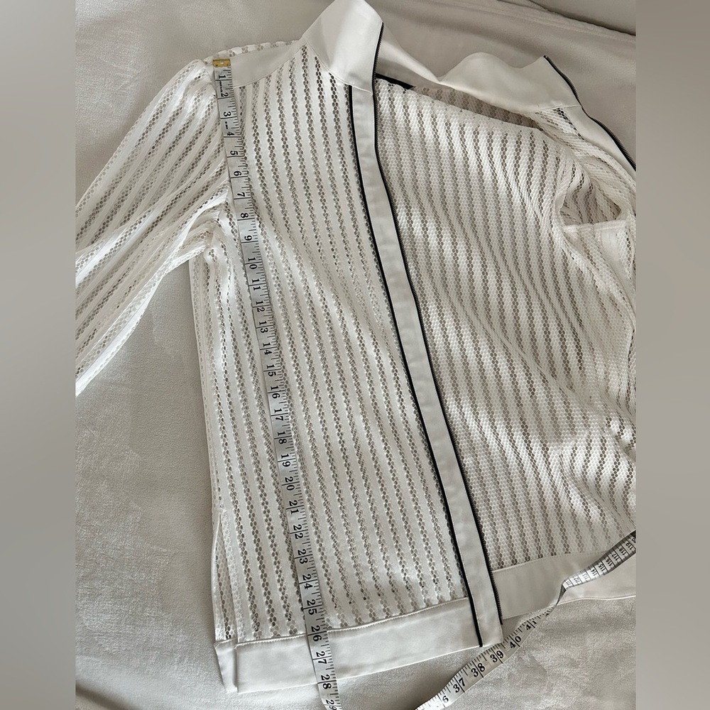Ming Wang Full Zip Mesh Jacket Women's  M White w/Black Trim
3/4 Sleeves Classic - Picture 9 of 11